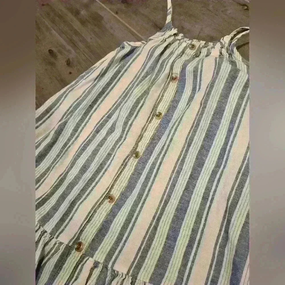 Old Navy Stripped Dress With Button Detailing